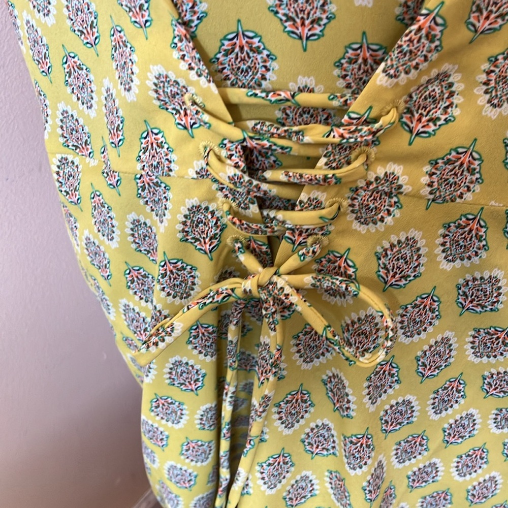 Banana Republic short sleeved dress. NWT - Picture 4 of 6